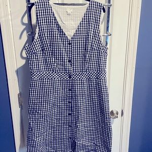 Gingham sleeveless dress